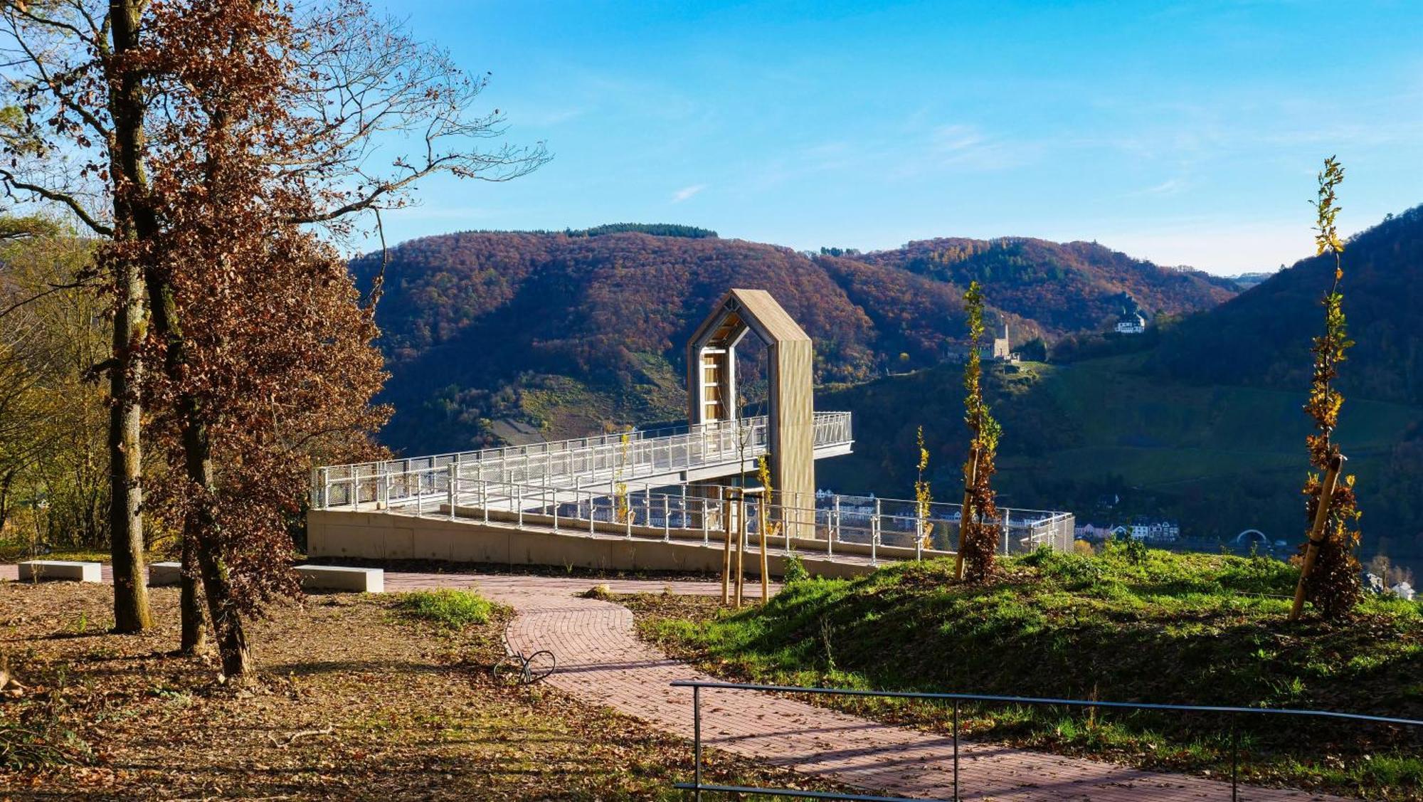 Wein- Und Gaestehaus Genetsch Lieser Luaran gambar