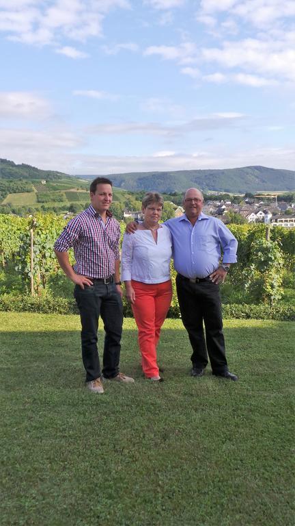 Wein- Und Gaestehaus Genetsch Lieser Luaran gambar