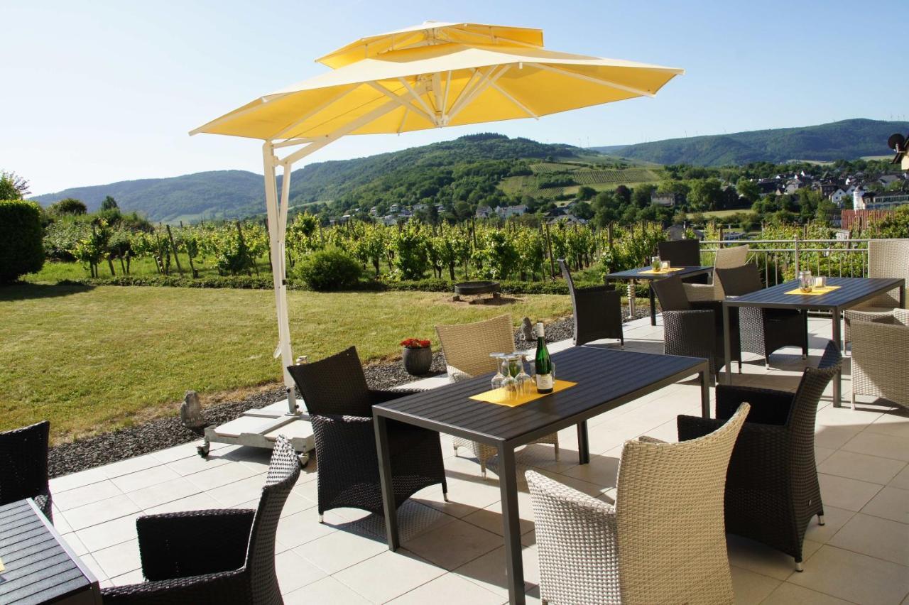 Wein- Und Gaestehaus Genetsch Lieser Luaran gambar